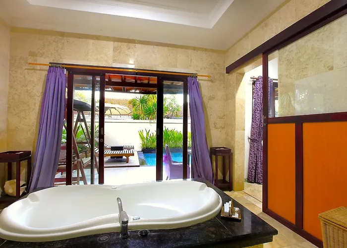 Lavender & Kuta Villa *
