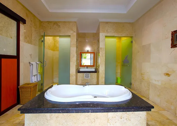 Lavender & Kuta Villa